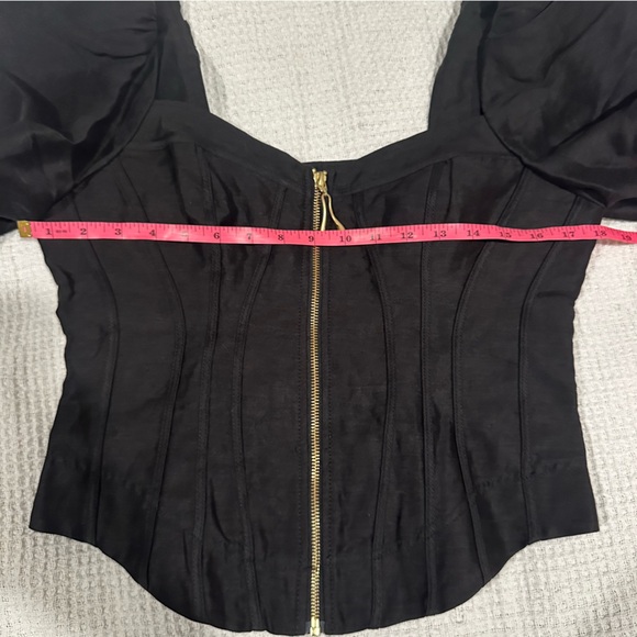 Aje Giselle Long Sleeve Corset Top with gold metal hardware size 12 in black - Picture 13 of 15